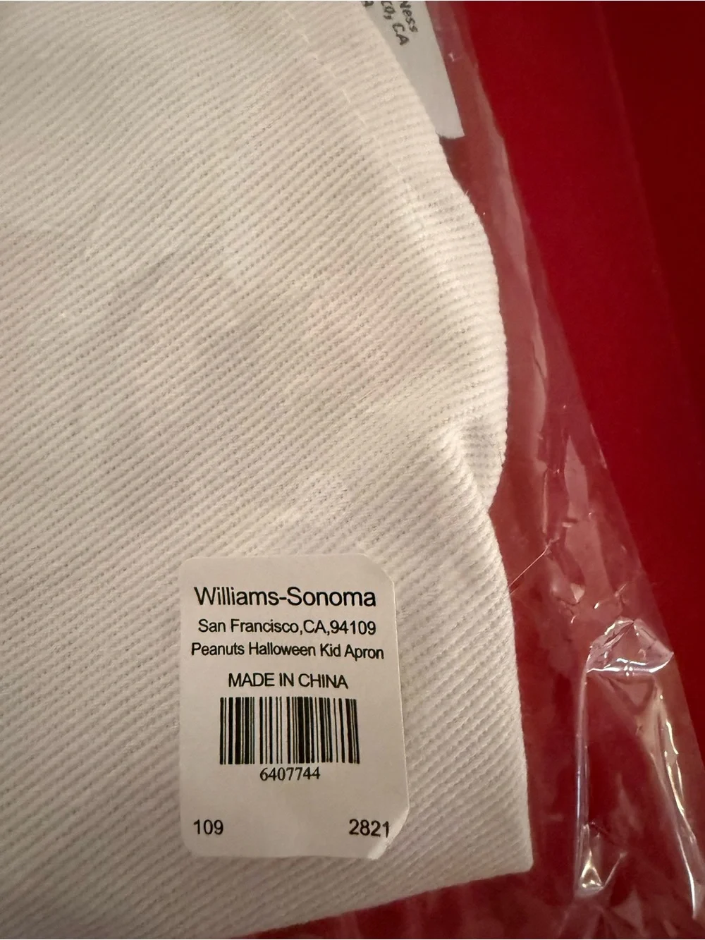 New Williams Sonoma Halloween Peanuts Kids Apron